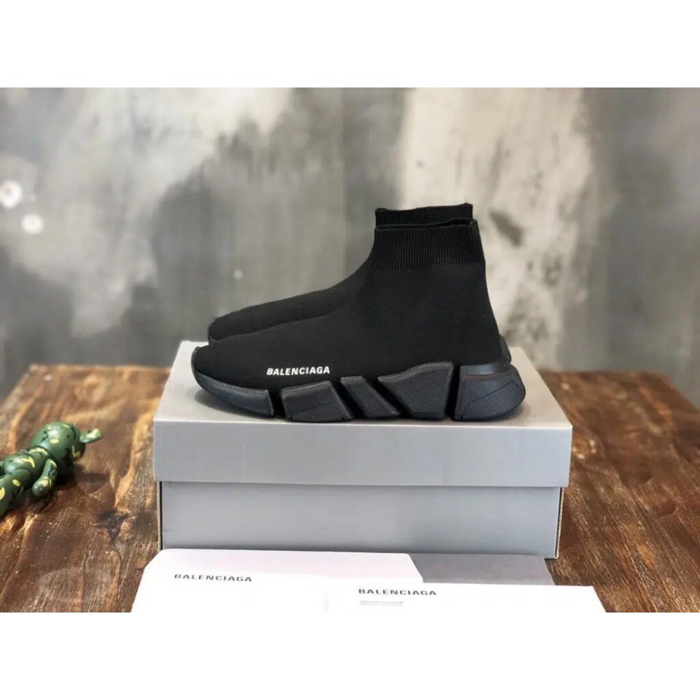 Balenciaga Speed Sneakers in Black for Men’s