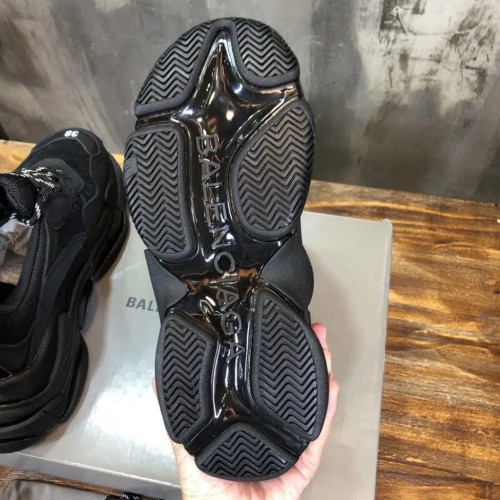 Balenciaga Triple S Sneaker Reps Clear Sole “Black”