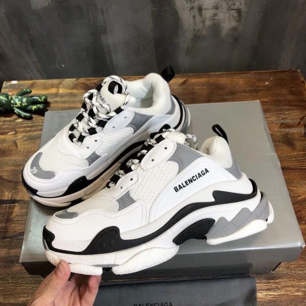 Balenciaga Triple S Sneaker Reps “Black/Grey”