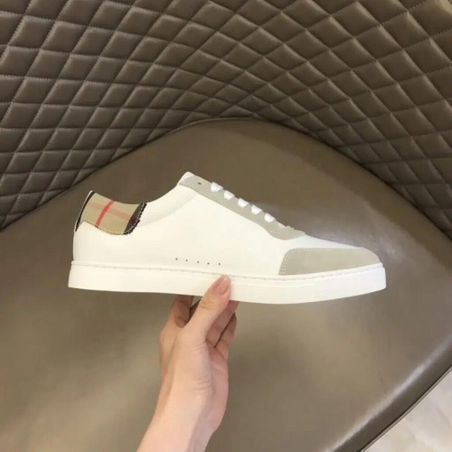 Burberry Sneaker – White