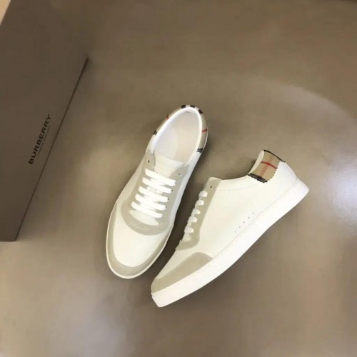 Burberry Sneaker – White