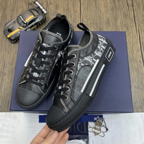 DIOR B23 Low Oblique Black Sneakers