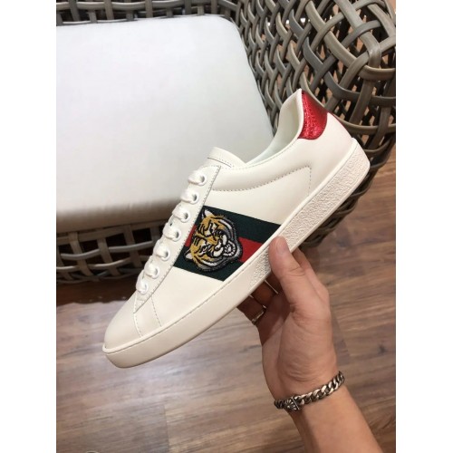 GUCCI Replica – Ace Tiger Low Top Rep Sneakers