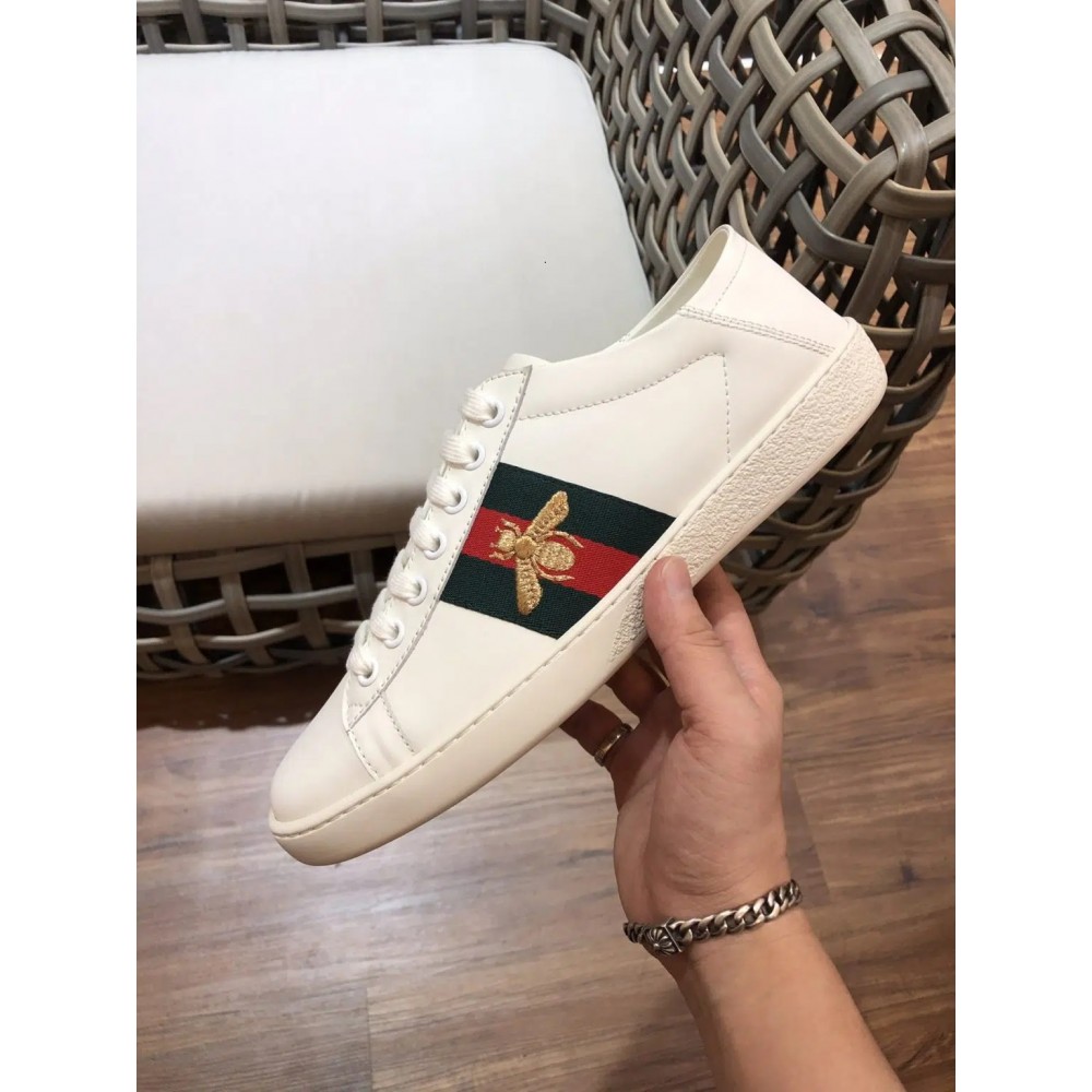 GUCCI Replica – White Ace BEE Low Top Rep Sneakers