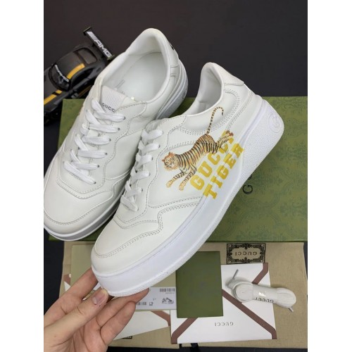 Gucci GG – Tiger Low Top Replica Sneakers for Men