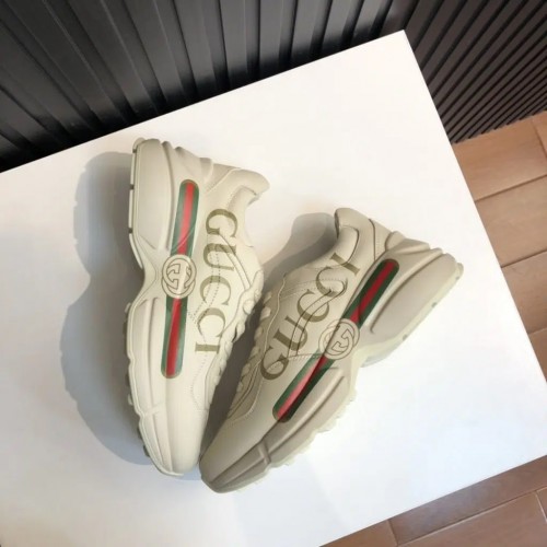 Gucci Ivory Leather Rhyton Vintage Gucci Logo Rep Sneaker