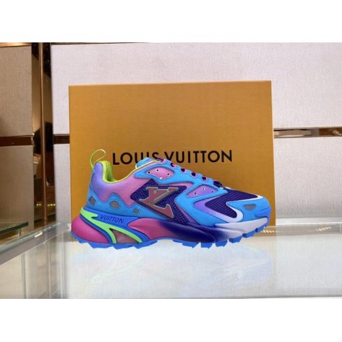 Louis Vuitton Runner Tatic Replica Shoes (Blue)